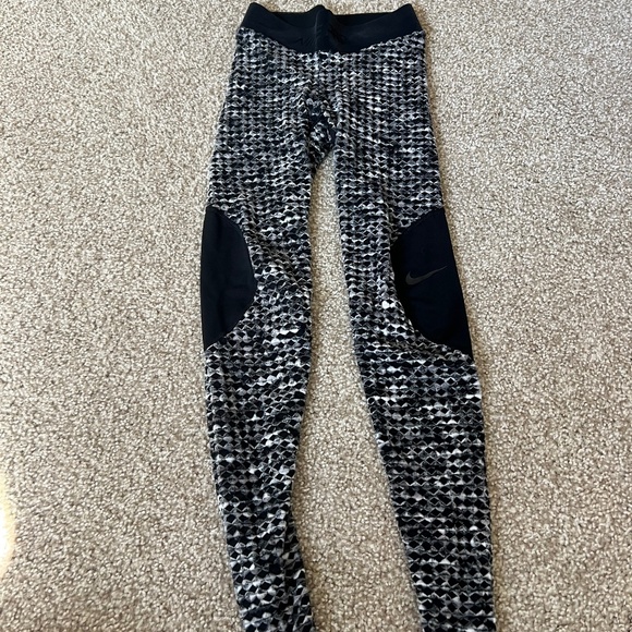 Nike Pro Hyperwarm Leggings - Thermal XS - Picture 1 of 3